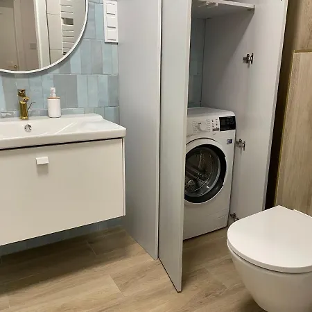 Lux Tukan B005 Polanki Aqua - 公寓